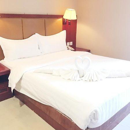 Dansavanh Vientiane Hotel Exterior photo